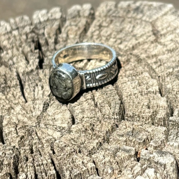 Lianite and solid 925 sterling silver ring - Picture 6 of 13